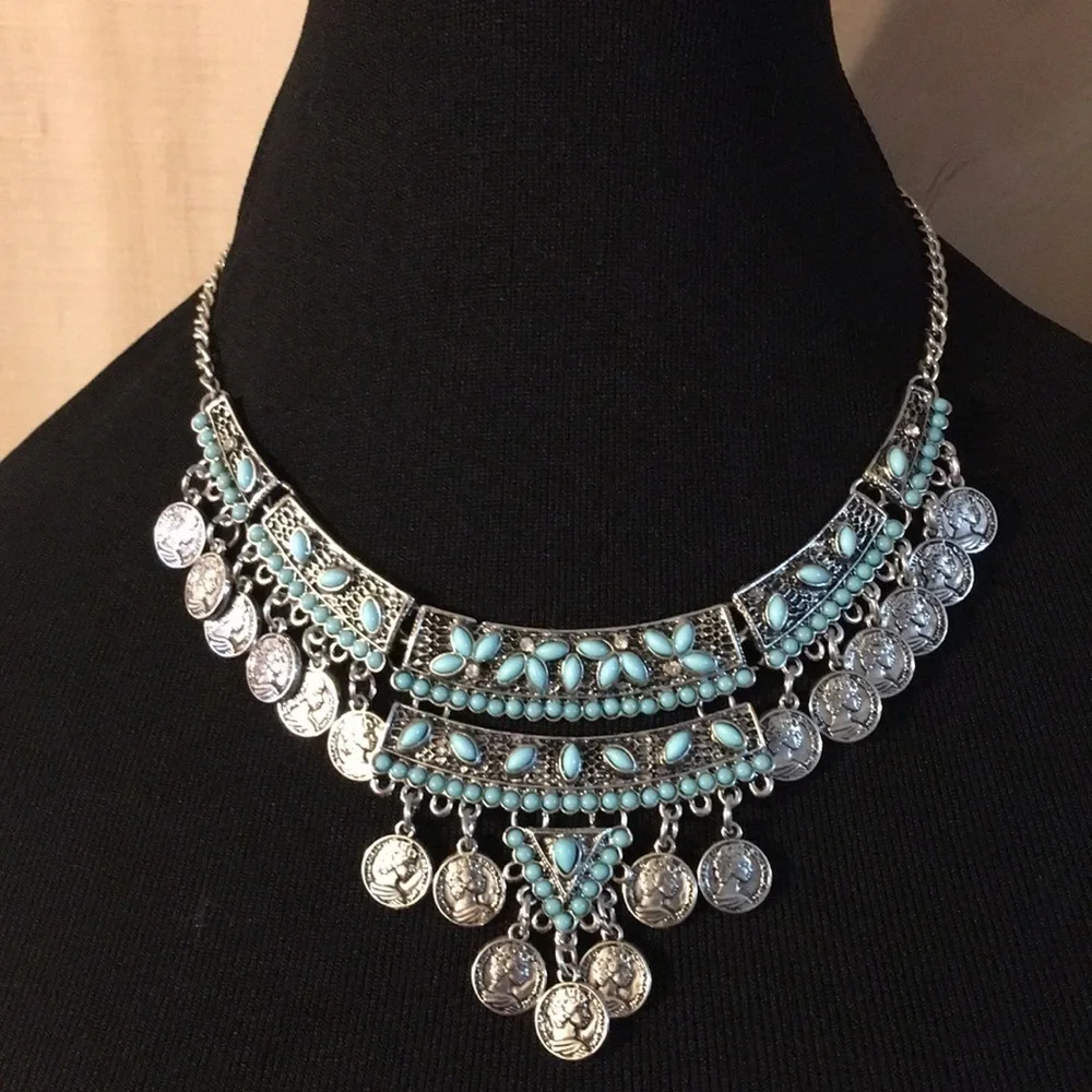 GREEN and Silver Necklace